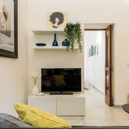 Apartment Casa Tibaldi - Bocconi Milan
