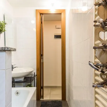 Apartment Casa Tibaldi - Bocconi *